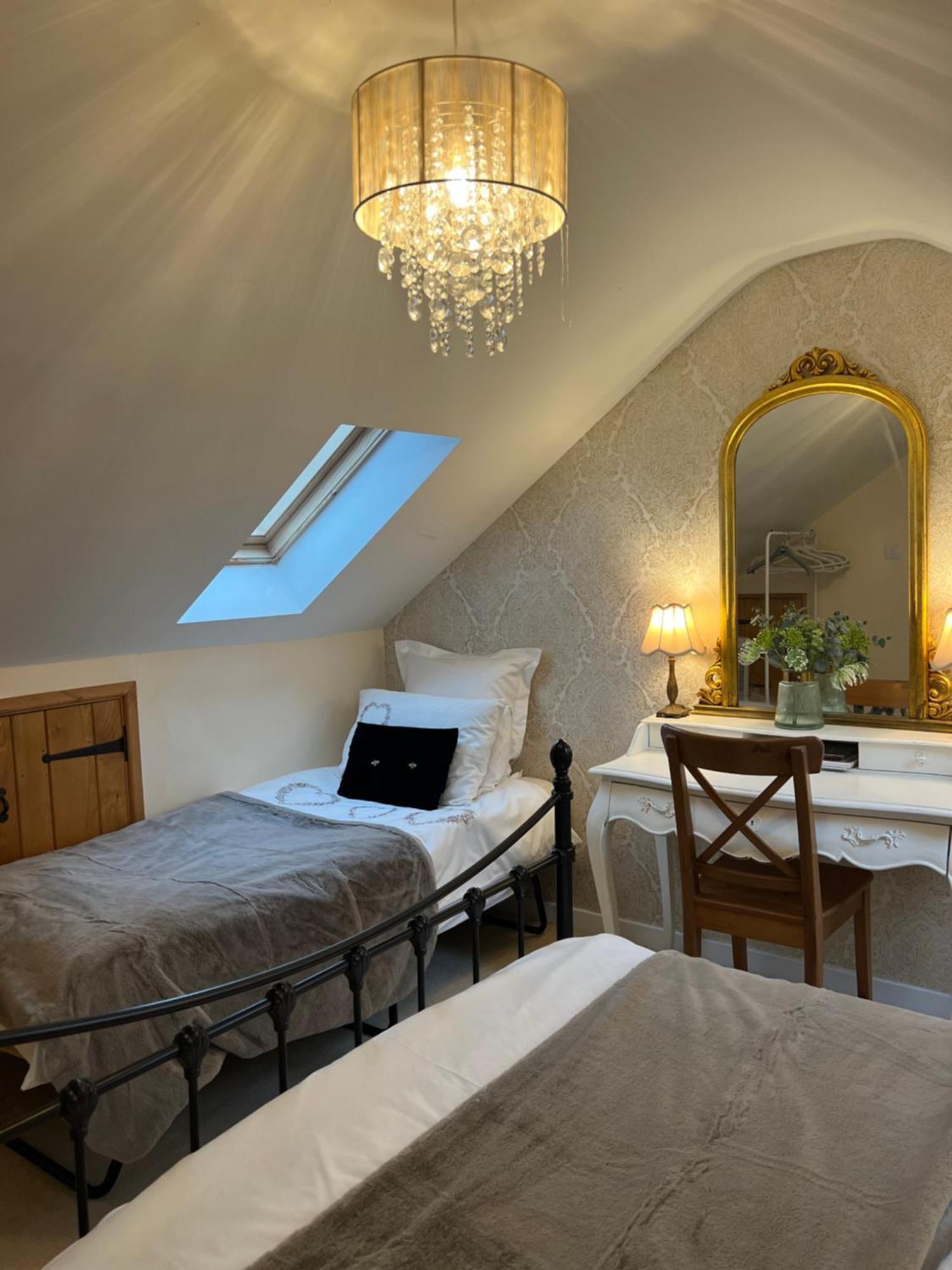 Villa Highcroft House à Corsham Extérieur photo